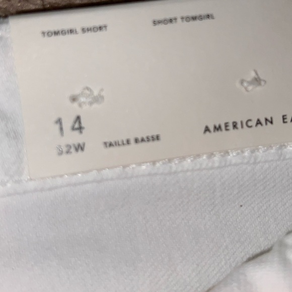 NWT American Eagle Size 14 White Jean Shorts - Picture 4 of 8